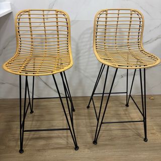 Taburetes Rattan Negro y Marrón