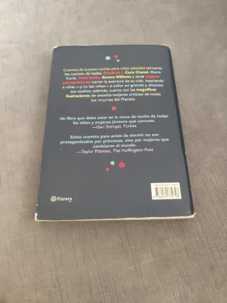 Cuentos de buenas noches para niñas rebeldes (S...