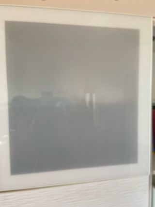 Aparador comedor blanco y cristal glaseado.