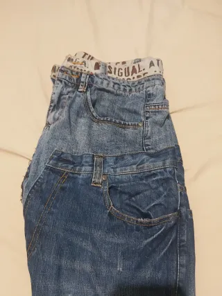 Pantalones vaqueros Desigual