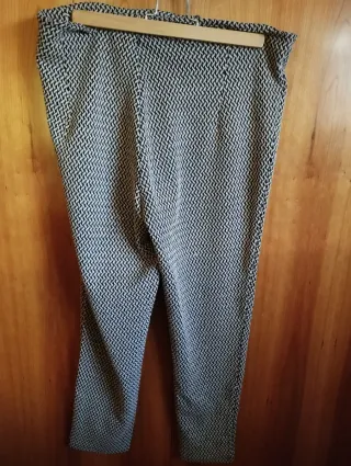 Pantalón estampado mujer