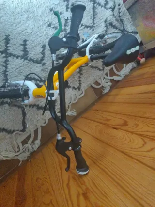 Bicicleta Woom 2 Amarilla