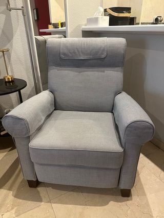 Sillón relax gris tela