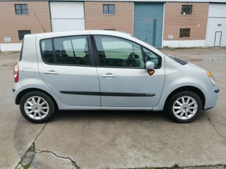 Renault Modus 1.4 100 cv 140000 kms