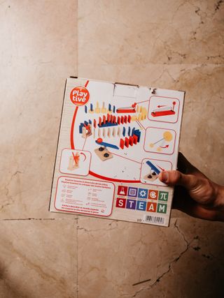 Carrera de dominó con obstáculos Playtive