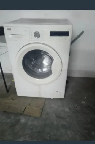 Lavadora 9kg con pequeña avería aveces centrifuga