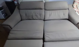 Sofá relax extensible con cargador móvil