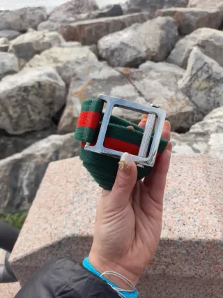 Cintura Gucci regolabile verde e rossa