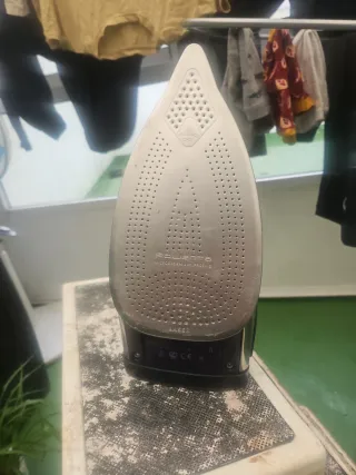 Plancha Rowenta Pro Master 2700W