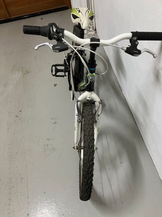 Bicicleta infantil Quer 20 Negro/Verde