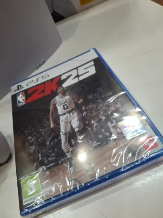 Ps5 Slim CD 1TB + NBA 2K25 (Nueva)