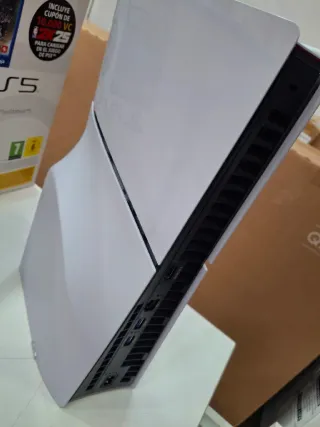 Ps5 Slim CD 1TB + NBA 2K25 (Nueva)