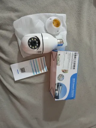 Cámara WiFi Inteligente Tipo Bombilla