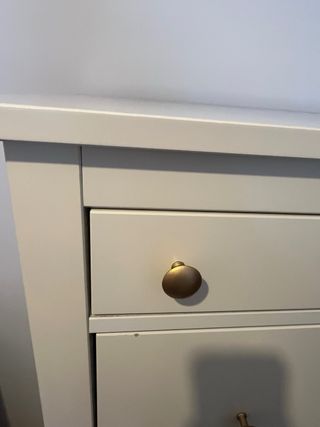 Cómoda Hemnes Ikea Blanca y Dorada