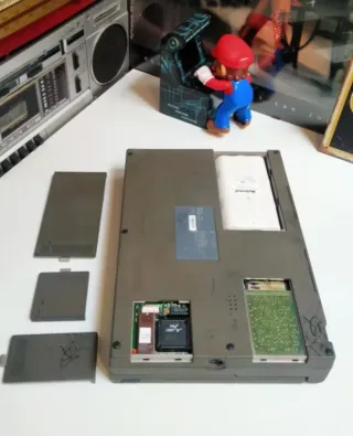 Chicony NB5625 Ordenador Portátil Beige/Gris