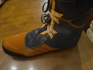 Botas Atomic Backland Carbon Light