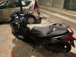 Yamaha XMAX 125 Negra/Gris