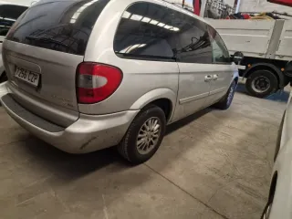 cryshler voyaguer 2004