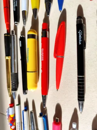 Lote de 60 Canetas Esferográficas com Publicidade