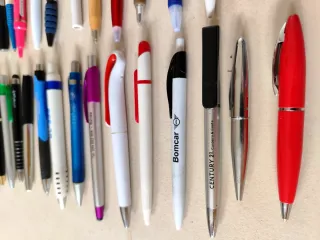 Lote de 60 Canetas Esferográficas com Publicidade