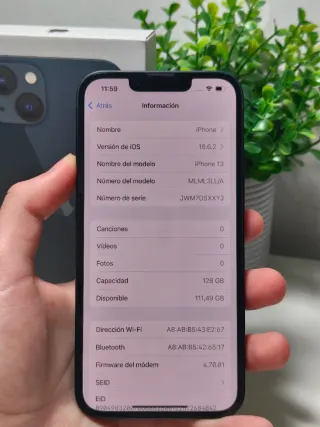 iPhone 13 128GB Midnight