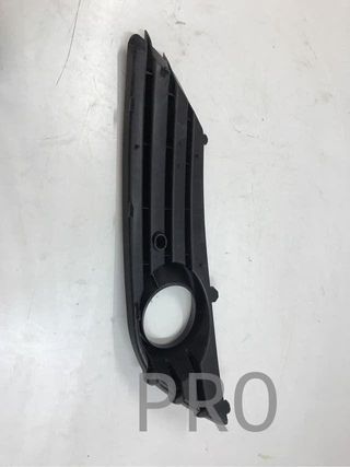 Rejilla antiniebla opel astra