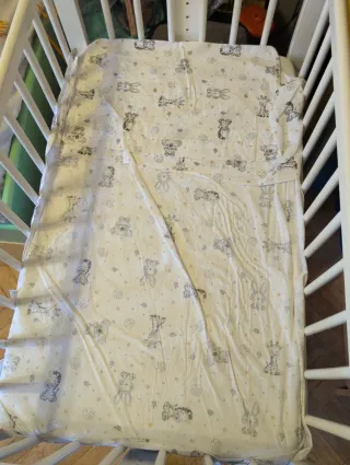 Minicuna de colecho blanca