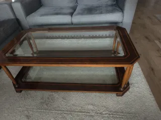 Conjunto mesa centro y auxiliares marquetería