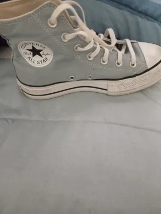 Converse All Star Mujer Azul y Blanco. Semi nueva