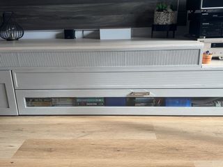 Mueble de salón moderno madera y cristal