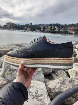 Scarpe Prada Nere taglia 43