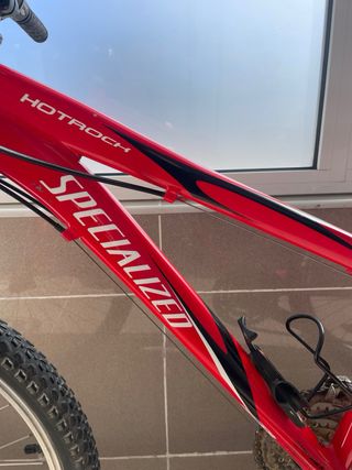 Bicicleta Specialized Hotrock T/24 “