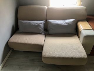 Sofá modular con asientos deslizantes