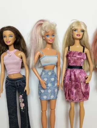 Lote 4 Muñecas Barbie