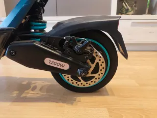 Patín eléctrico Cecotec 1200W