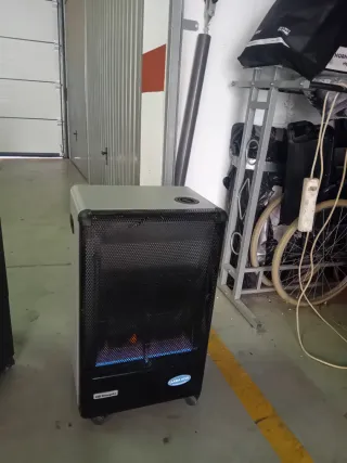 Estufa Gas Butano Llama Azul