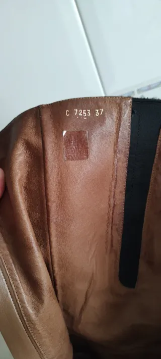 Botas altas Wonders negras talla 37