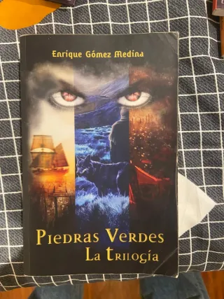 Piedras verdes,la Trilogía