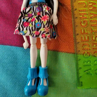 Muñeca Enchantimals Zelena Zebra