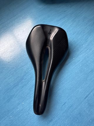 Sillín Specialized Phenom 143mm