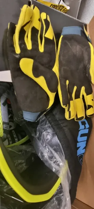 Casco Motocross Niño SHOT XP4 KID USA YL