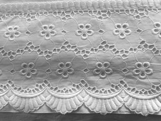 Sábana antigua y funda de almohada de algodón