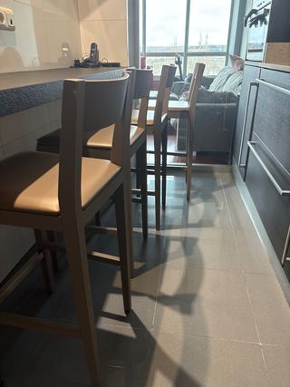 Silla alta cocina beige/gris