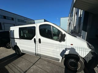 Opel Vivaro 2005