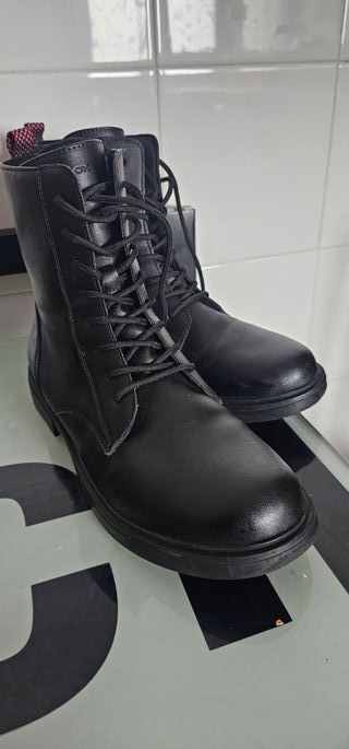 Botas Geox Piel Negra Cordones Cremallera