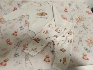 Conjunto Winnie the Pooh Talla 3 Meses