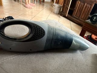 Aspiradora de mano QUIGG