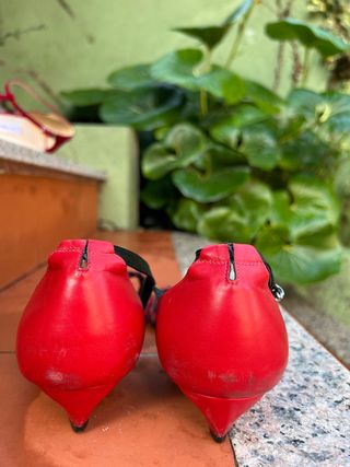 Sandalias Bimba y Lola rojas y negras