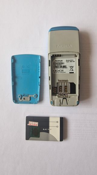 Cellulare Nokia 2310 (2006) funziona perfettamente