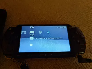 PSP Slim 2004 Negra - memoria 64gb